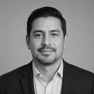 Leo · Content relationship specialist