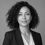 Nina · Distribution brief specialist